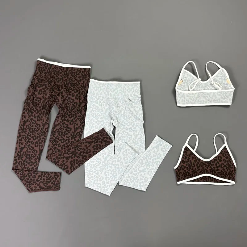 Conjunto Deportivo 2 Piezas Animal Print con Ribetes
