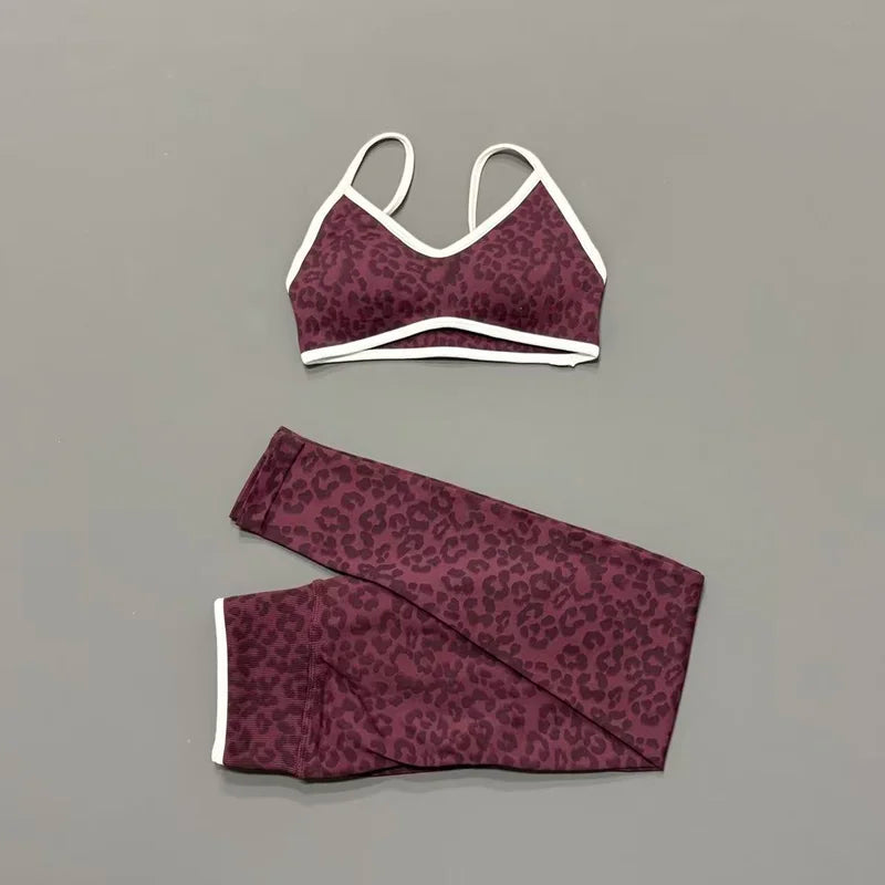 Conjunto Deportivo 2 Piezas Animal Print con Ribetes