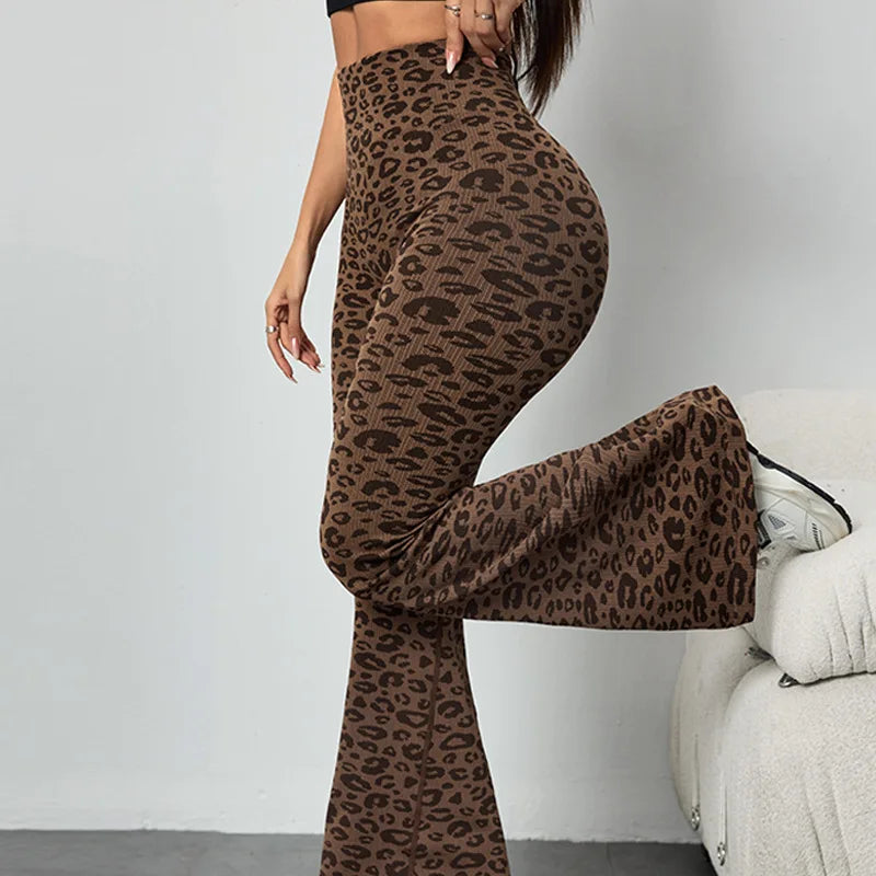 za Pantalones Deportivos Acampanados Animal Print