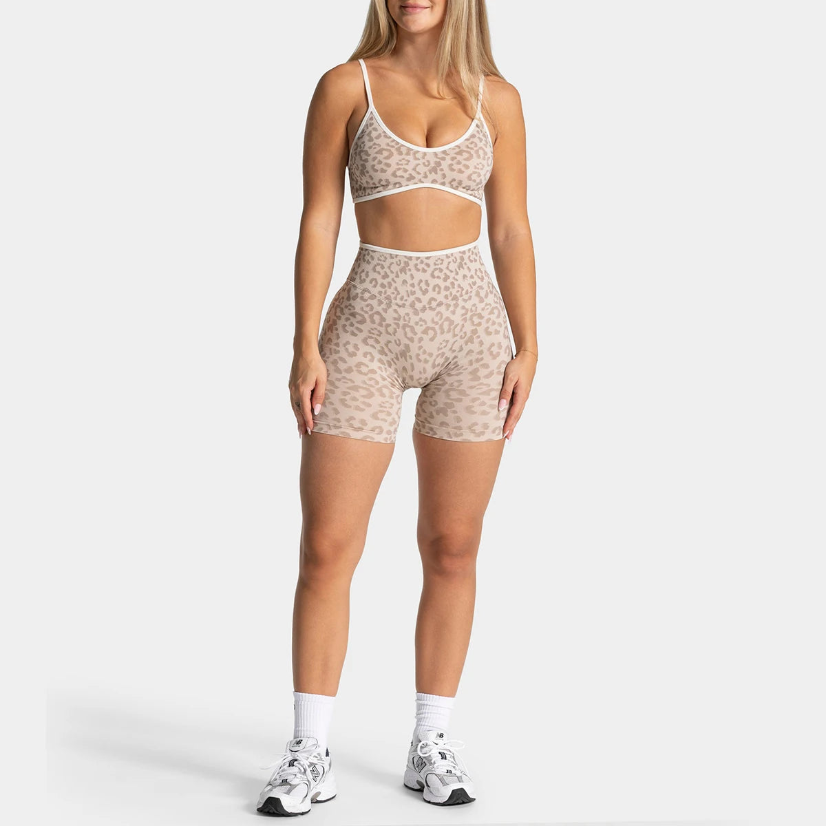 Conjunto 2 Piezas Biker Shorts y Top Ajustable animal print