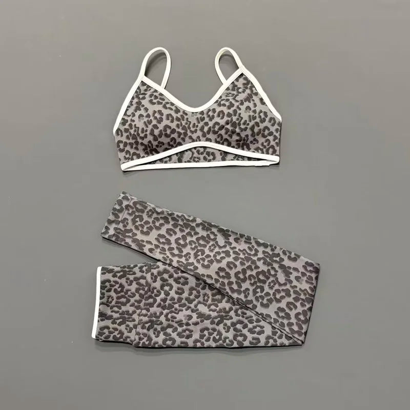 Conjunto Deportivo 2 Piezas Animal Print con Ribetes